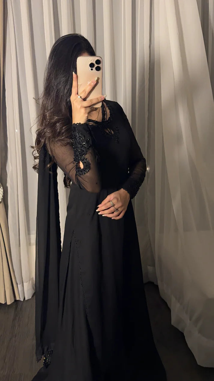 Noor-e-Siyaah 🖤