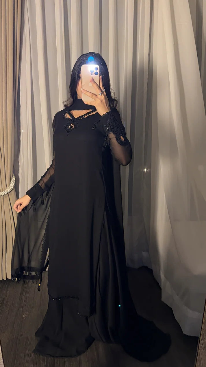 Noor-e-Siyaah 🖤