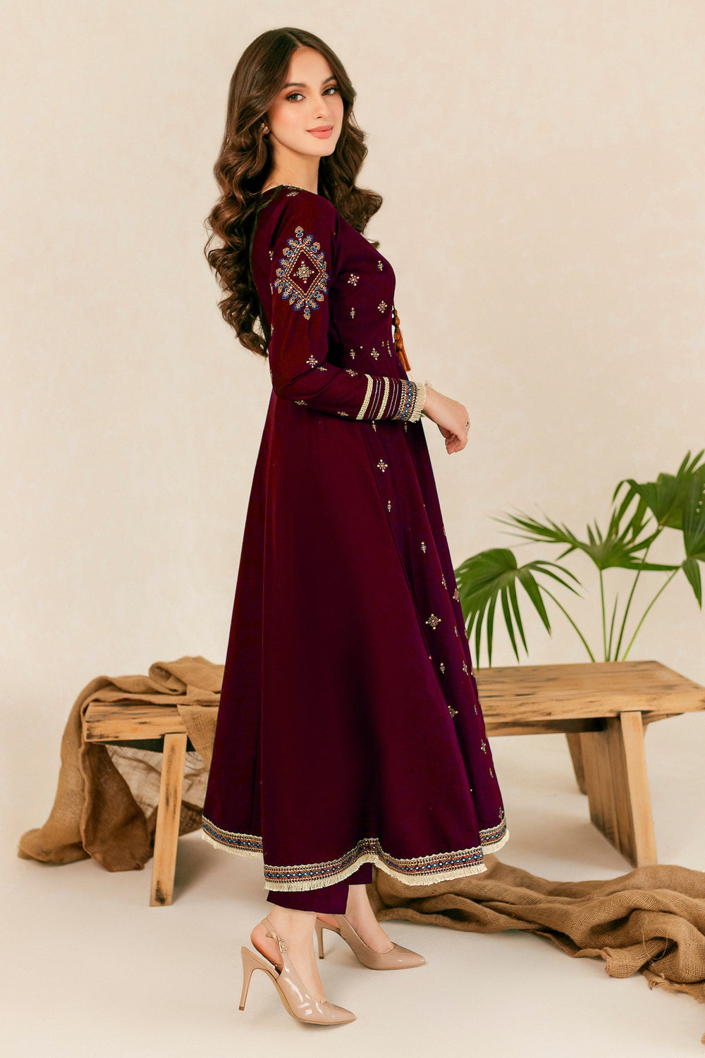 Winter - Best Selling - HREEM 02 PC EMBROIDERED SUIT