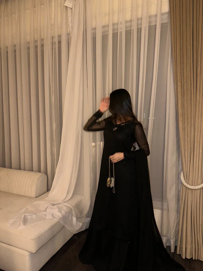 Noor-e-Siyaah 🖤