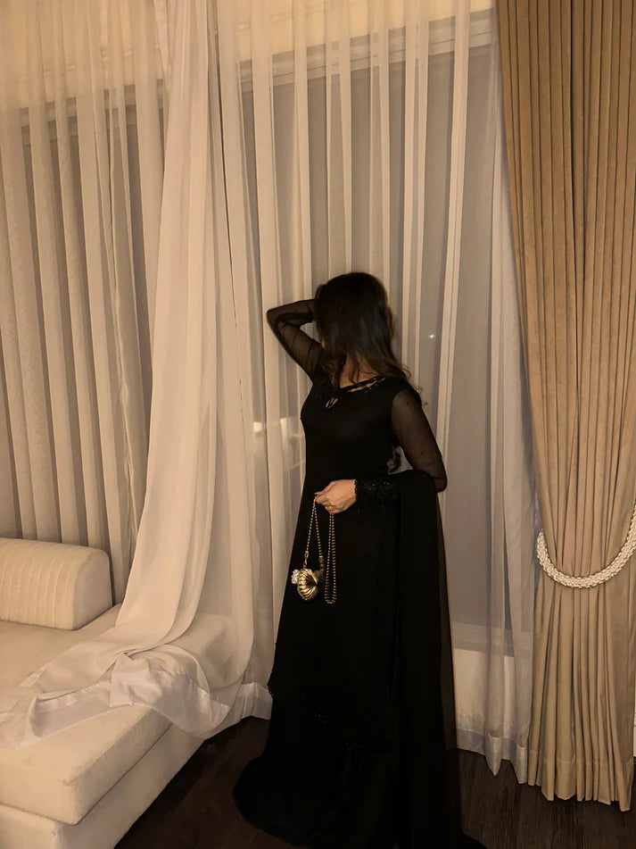Noor-e-Siyaah 🖤